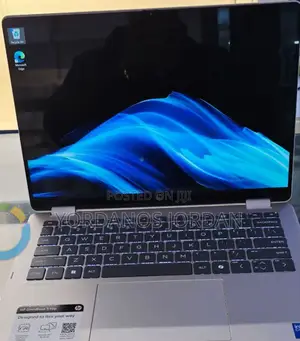 New Laptop HP OmniBook 5 Flip 16GB Intel Core i7 SSD 512GB