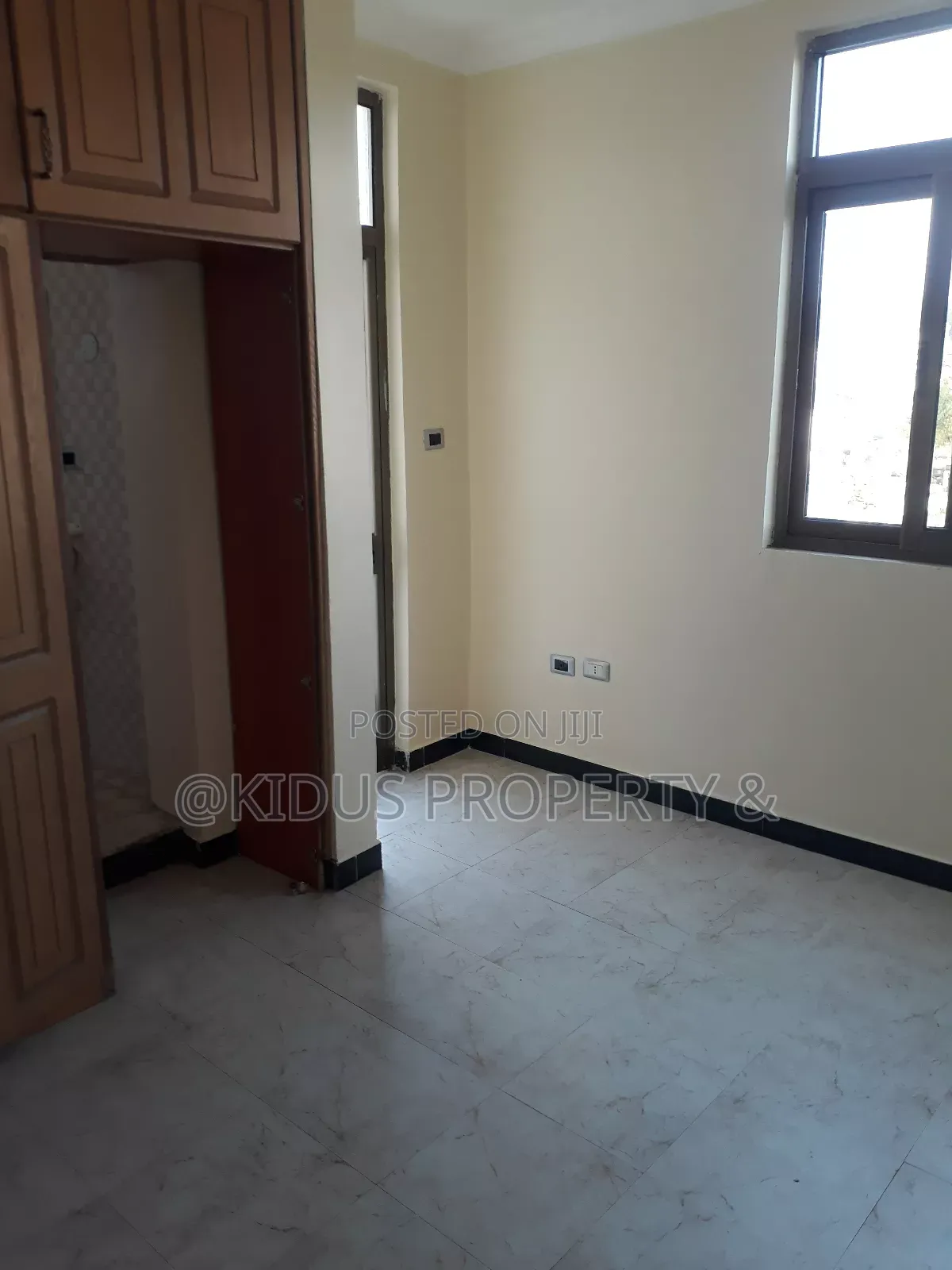 3bdrm Apartment in Lebu, Nifas Silk-Lafto for rent