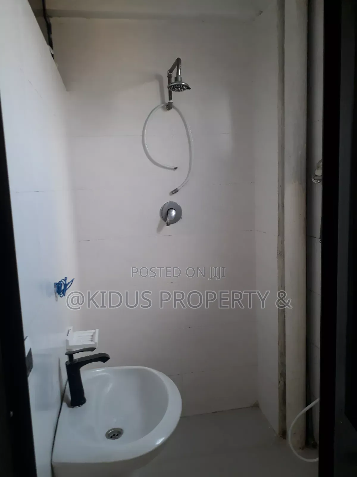 2bdrm Apartment in Africa Building, Nifas Silk-Lafto for rent