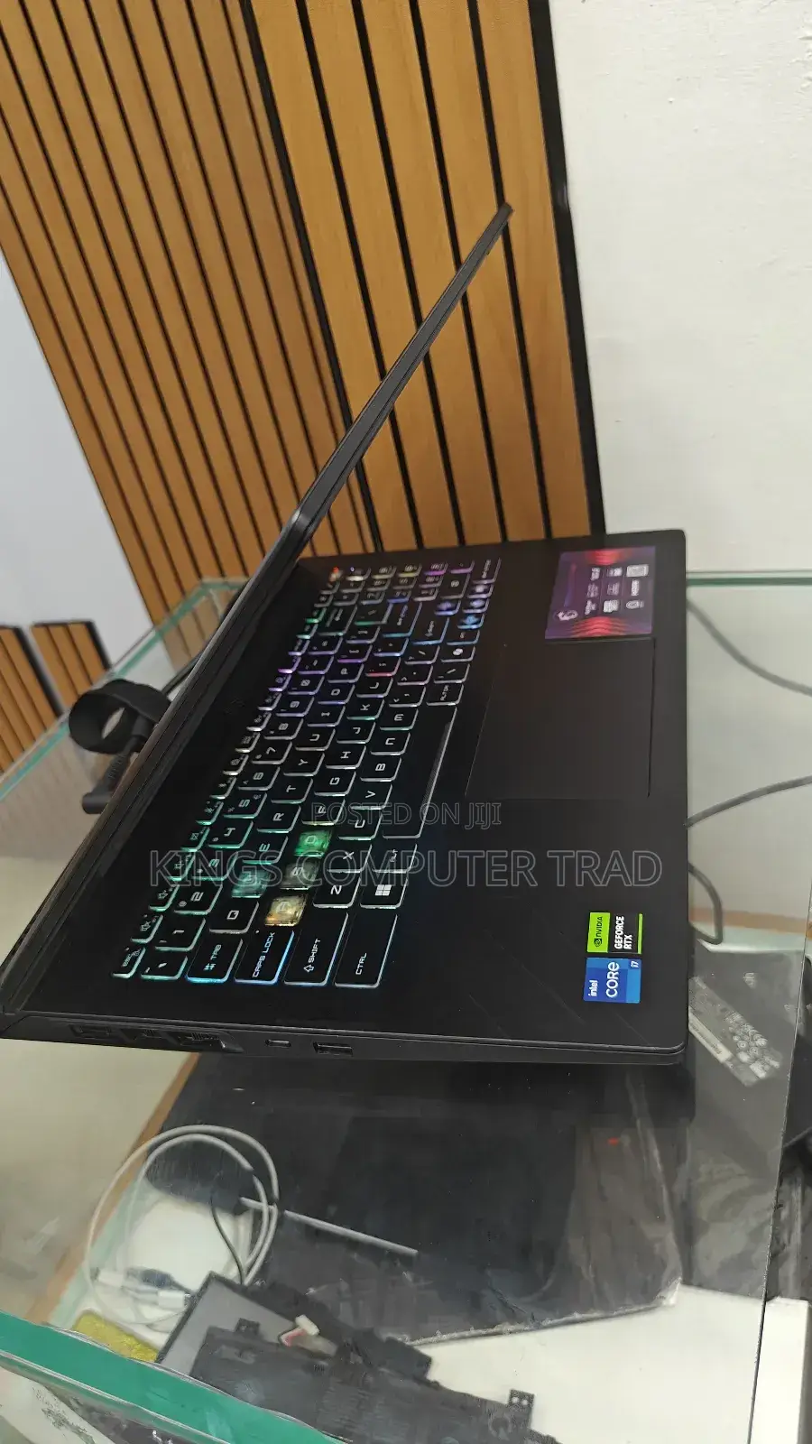 New Laptop MSI Crosshair 17 16GB Intel Core i7 SSD 1T