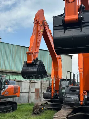 Working Hour 00 Model Year 2025 Dx 350