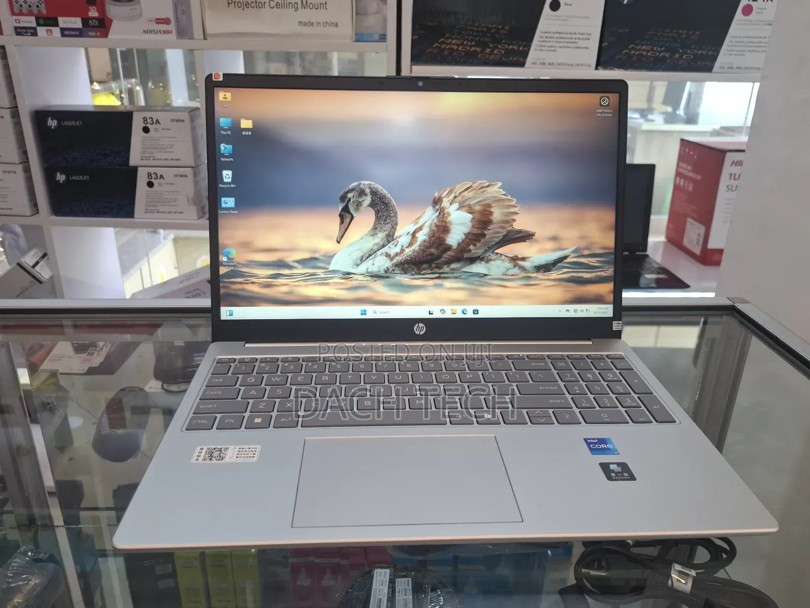 New Laptop HP Stream Notebook 16GB Intel Core I7 SSD 1T