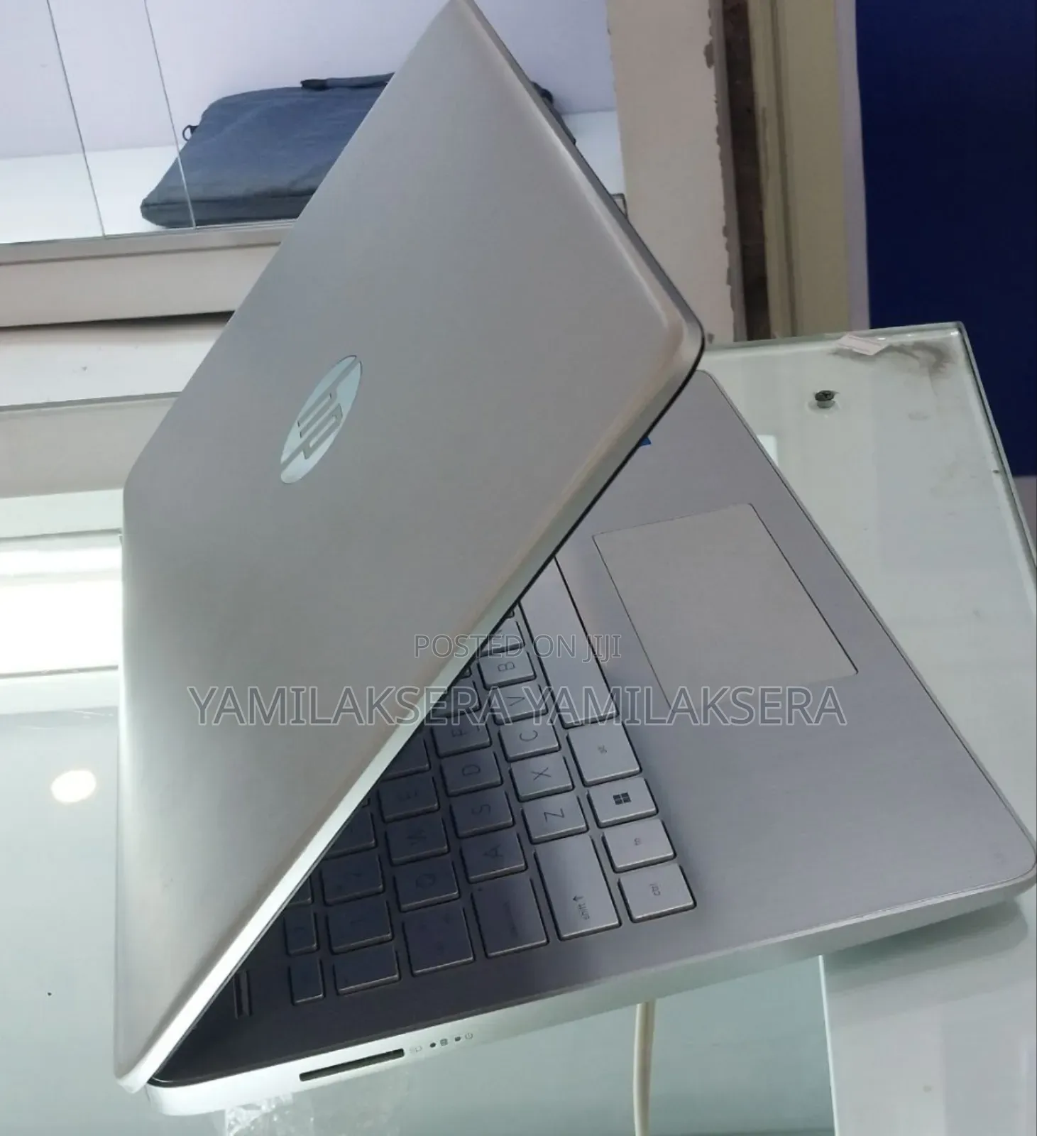 New Laptop HP Stream Notebook 8GB Intel Core I7 SSD 1T