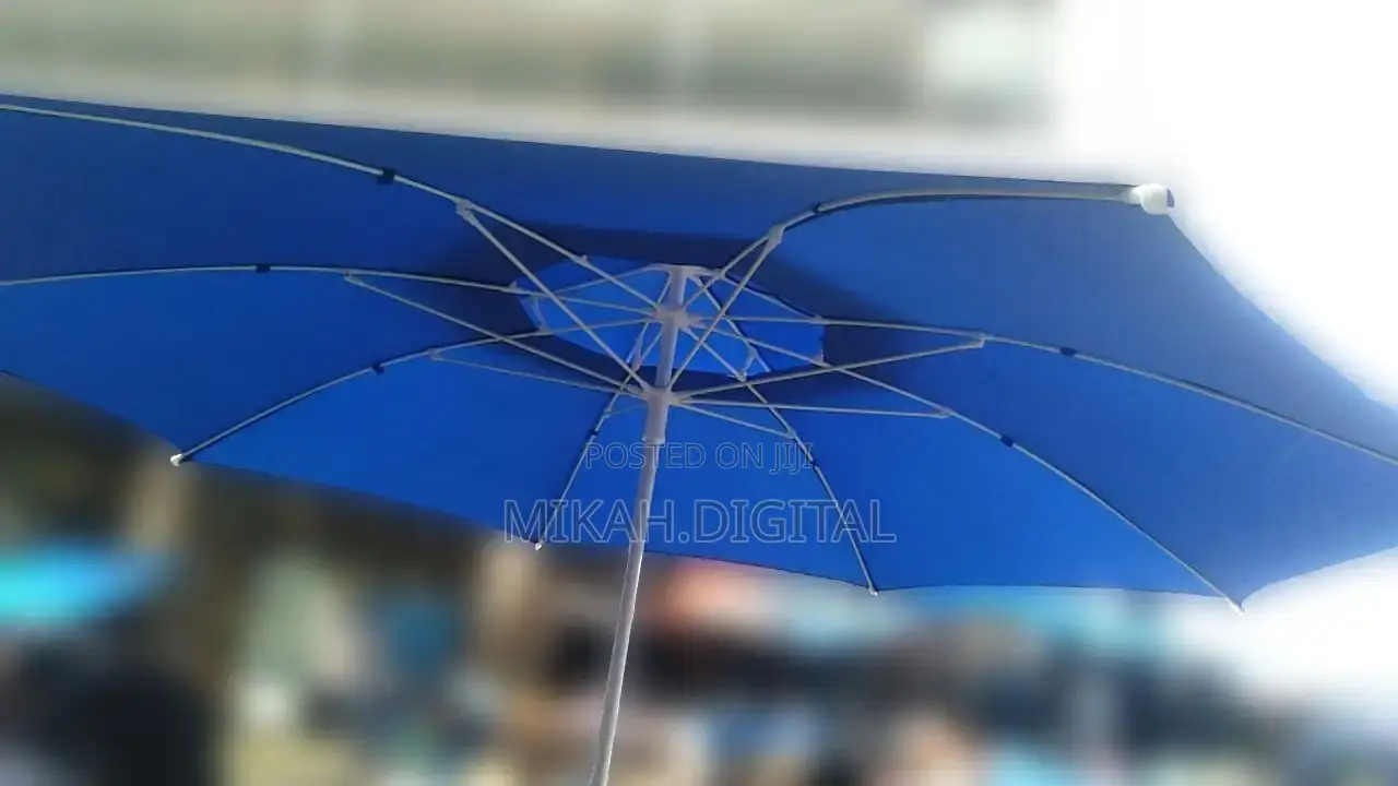 3.5m Diameter Cafe Umbrella | Table Umbrella