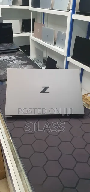 New Laptop HP ZBook Fury 15 G8 16GB Intel Core I7 SSD 512GB