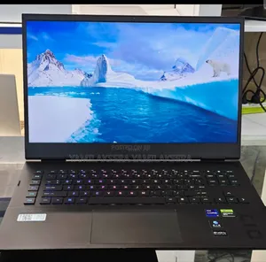 New Laptop HP Omen 17 16GB Intel Core I9 SSD 1T