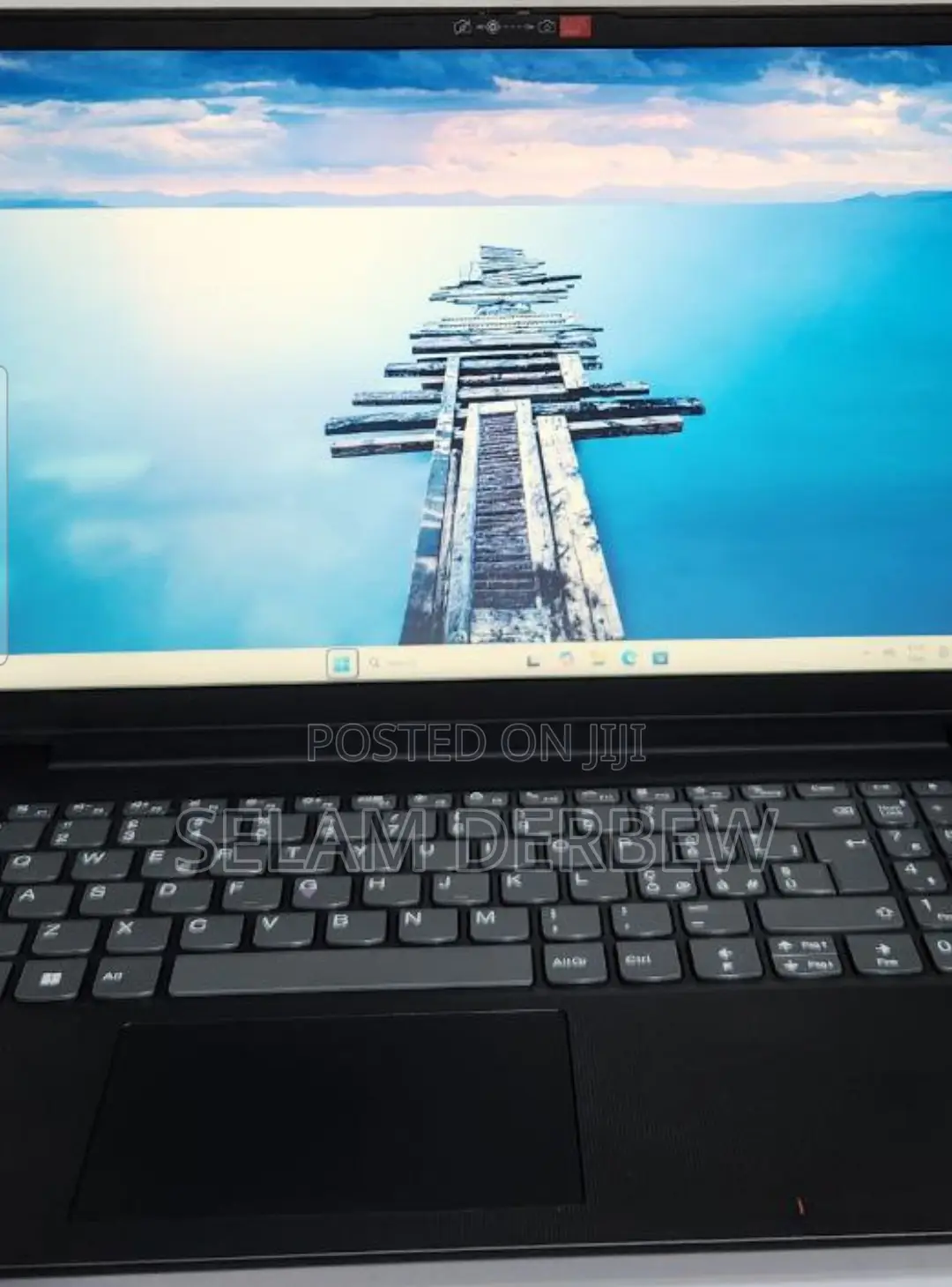 New Laptop Lenovo Ideapad V14 IGL 8GB AMD Ryzen 3 SSD 256GB