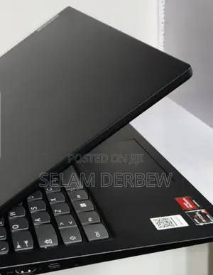 New Laptop Lenovo Ideapad V14 IGL 8GB AMD Ryzen 3 SSD 256GB