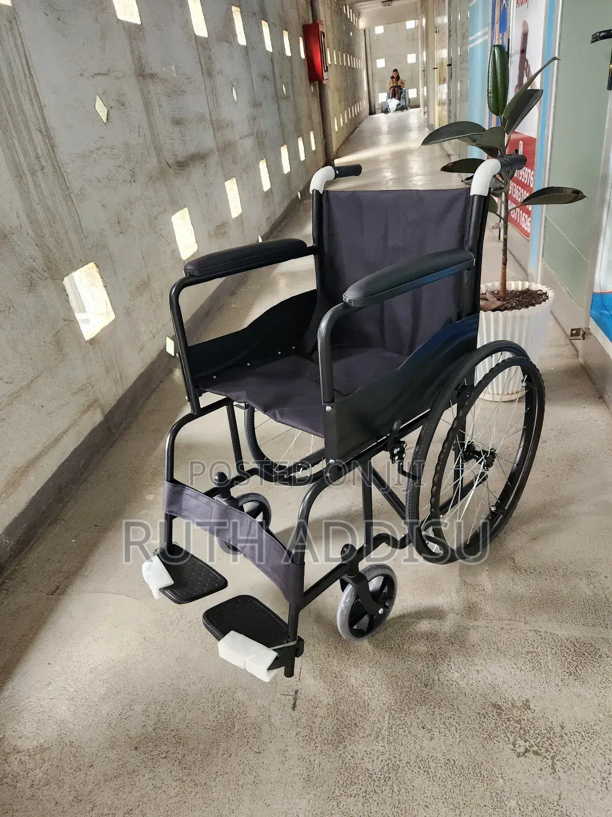 Folded Normal Wheelchair奇怪wheelchair者或wheelchair貴人wheelchair非凡medical