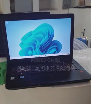 New Laptop Asus A72JK 8GB Intel Core I5 SSD 256GB