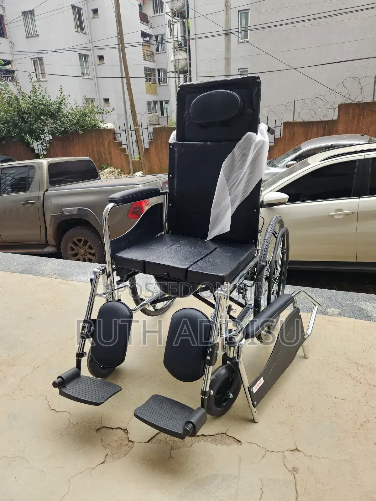 Recliner Detachable Arm Wheelchair短暫commode Medical Wheelchair New