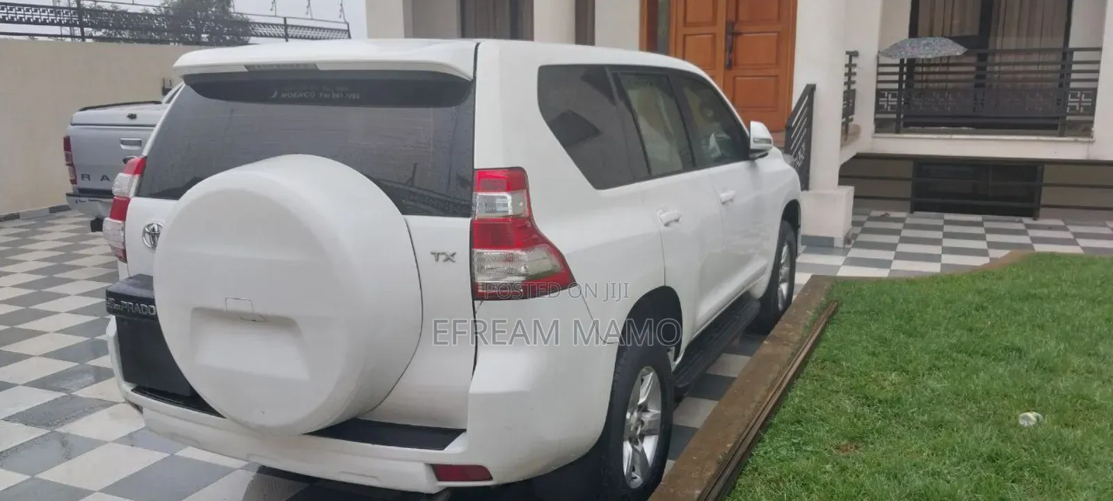 Toyota Land Cruiser 2017 White