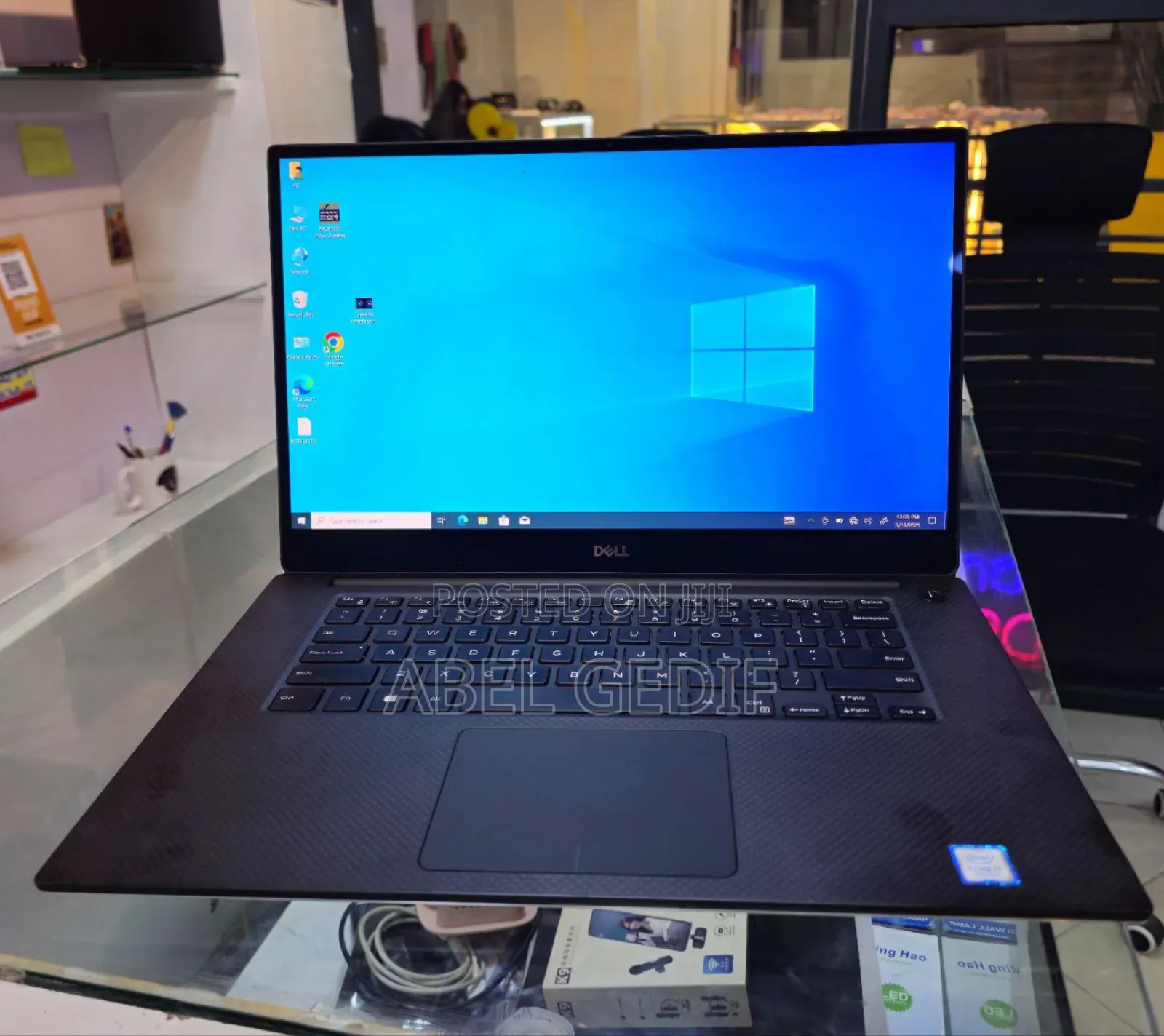 New Laptop Dell Precision 5540 16GB Intel Core I7 SSD 512GB