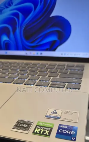 Photo - New Laptop Dell 16GB Intel Core I7 SSD 512GB