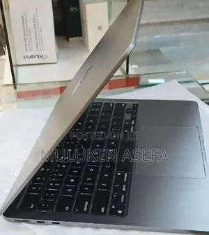 New Laptop Apple MacBook Air 2022 M2 8GB Intel Core M2 SSD 256GB