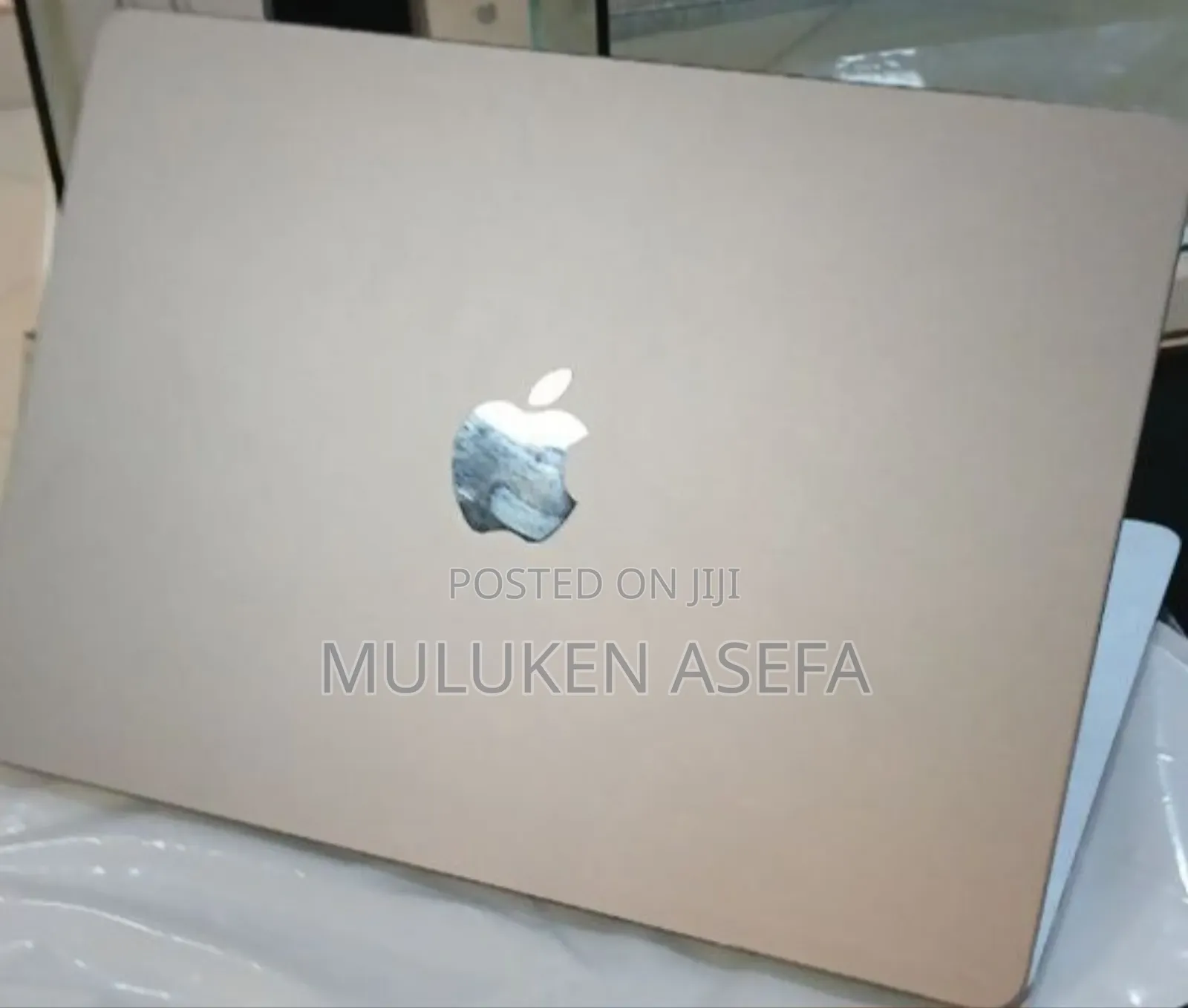 New Laptop Apple MacBook Air 2022 M2 8GB Intel Core M2 SSD 256GB