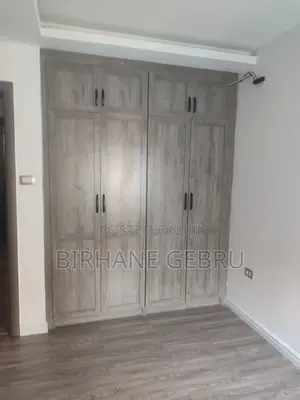 4 Bedroom Luxury Apartiment for Rent