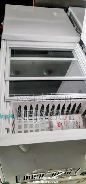 Chest Freezers 520-L Deliver