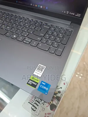 New Laptop Lenovo LOQ 15IRH8 16GB Intel Core I5 SSD 512GB