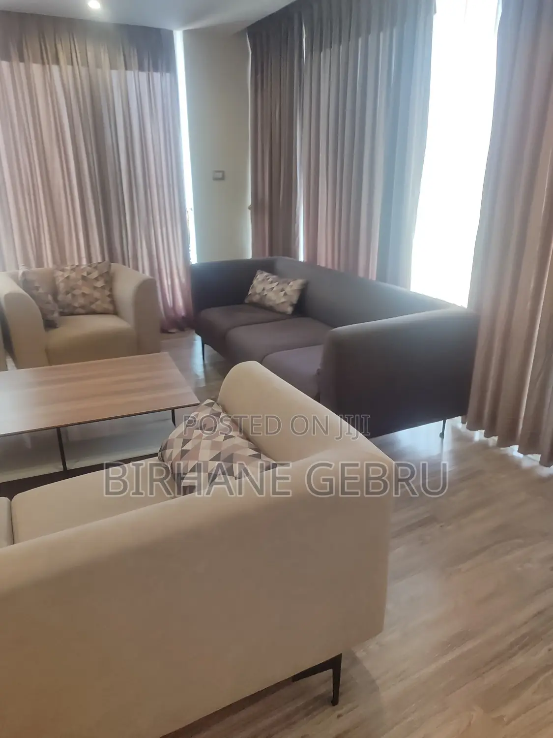 4 Bedroom Luxury Fernished Apartiment for Rent