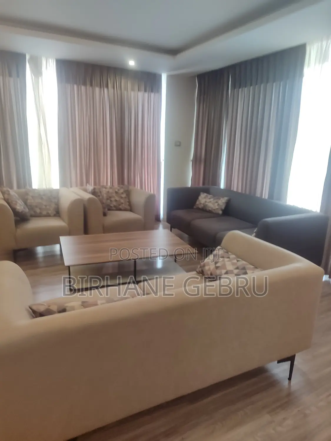 4 Bedroom Luxury Fernished Apartiment for Rent