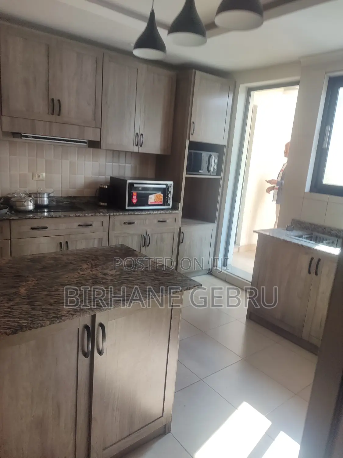 4 Bedroom Luxury Fernished Apartiment for Rent