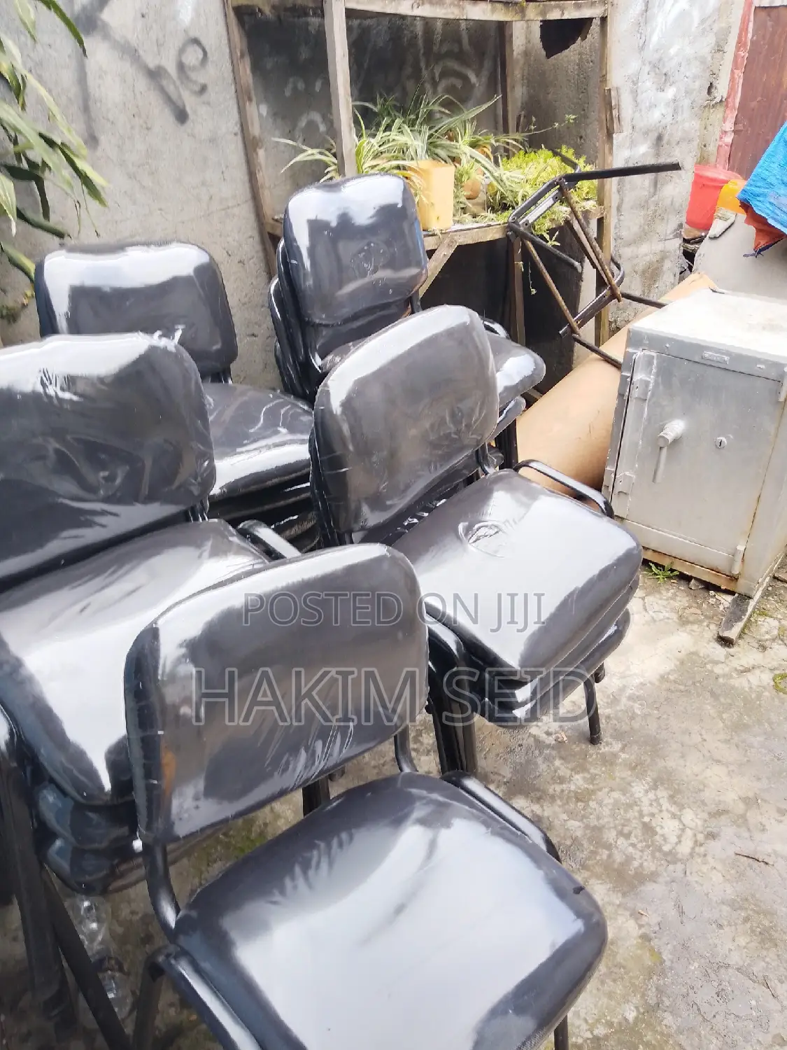 የእንግዳ ወንበር Guest Chair Wenber