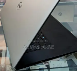 New Laptop Dell Precision 5540 16GB Intel Core i7 SSD 512GB