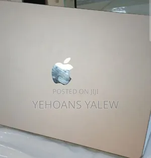 New Laptop Apple MacBook Air 2022 M2 8GB Apple M2 SSD 256GB