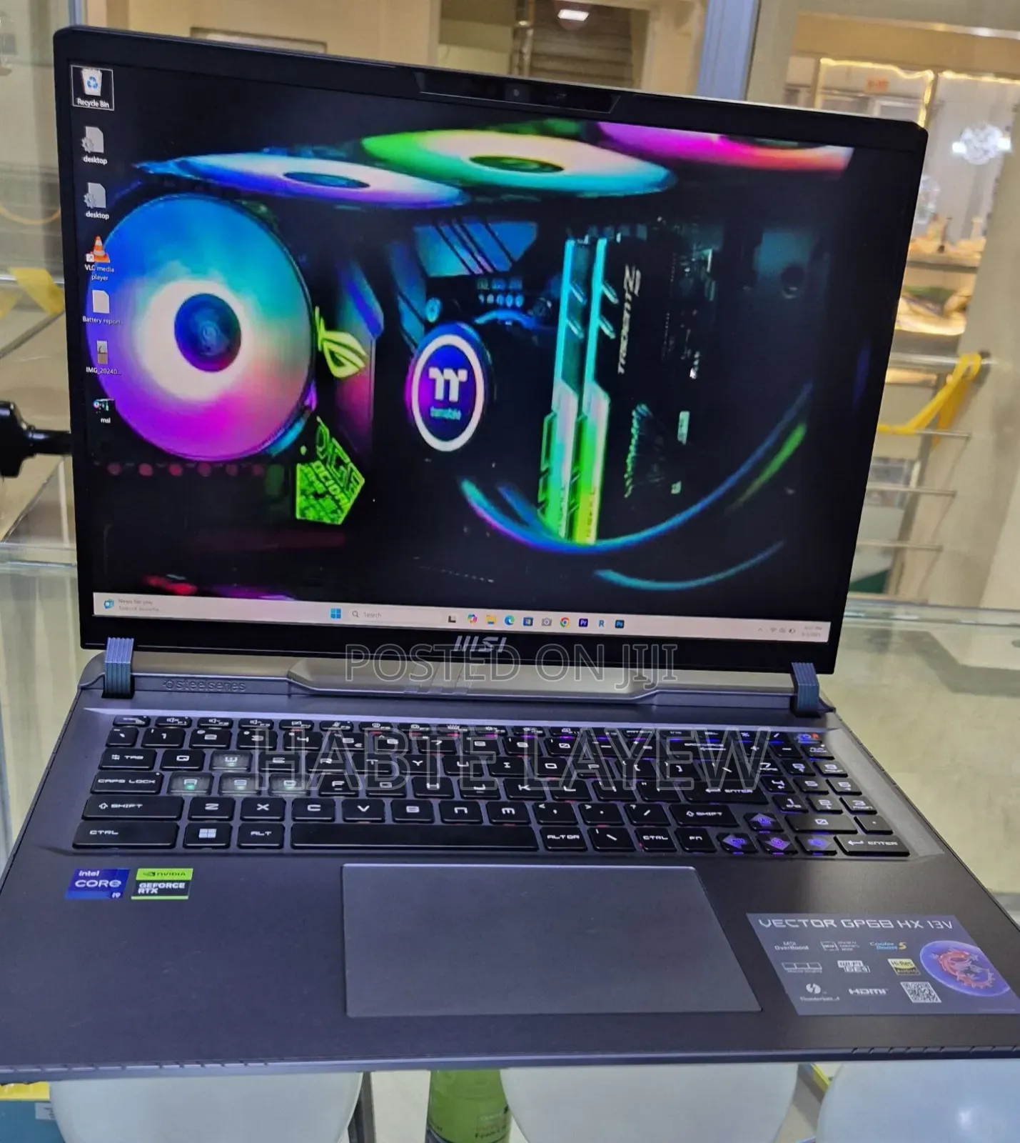 New Laptop MSI Vector GP68 HX 13V 16GB Intel Core i9 SSD 1T