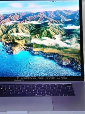 Photo - New Laptop Apple MacBook Pro 2017 16GB Intel Core I7 SSD 512GB