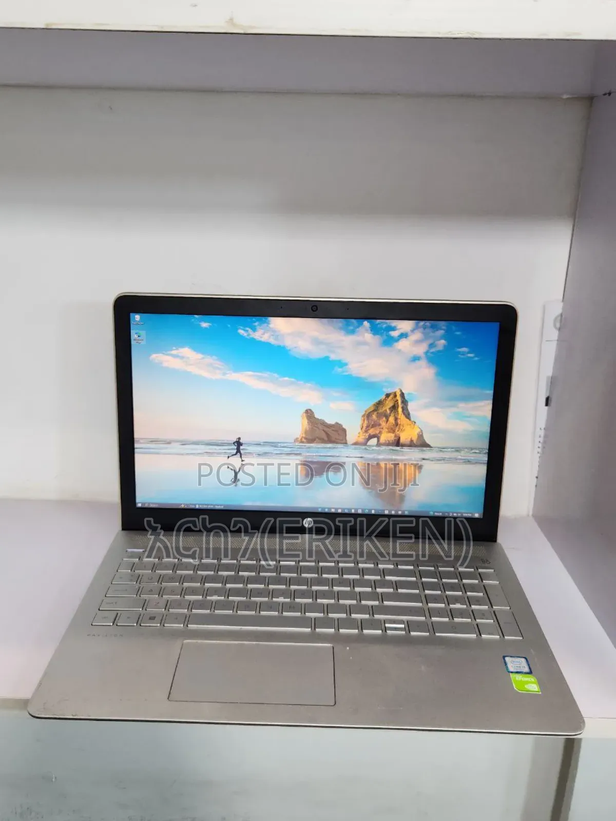 New Laptop HP Pavilion 15 8GB Intel Core I5 HDD 1T