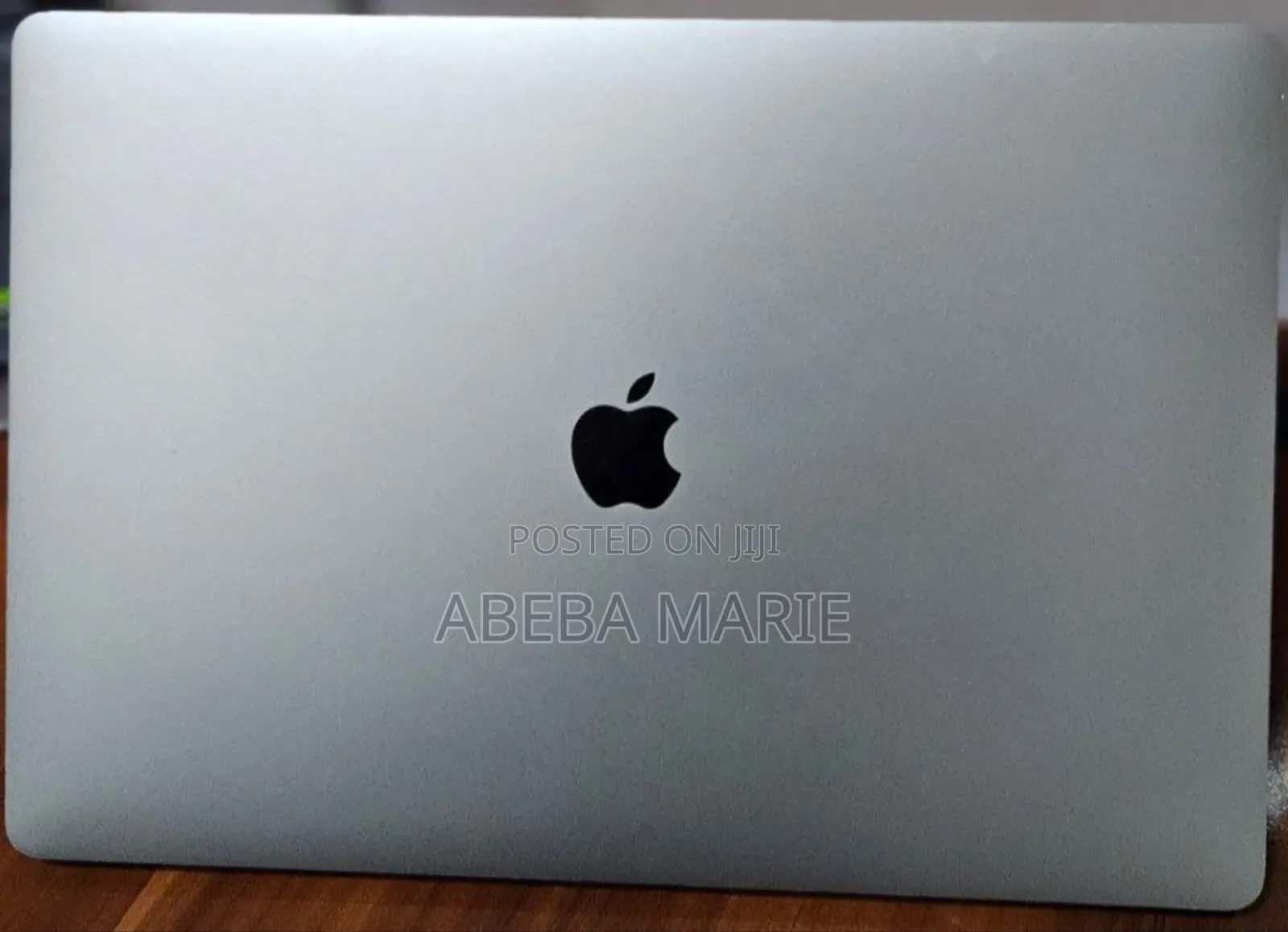 New Laptop Apple MacBook Pro 2019 16GB Intel Core I9 SSD 512GB