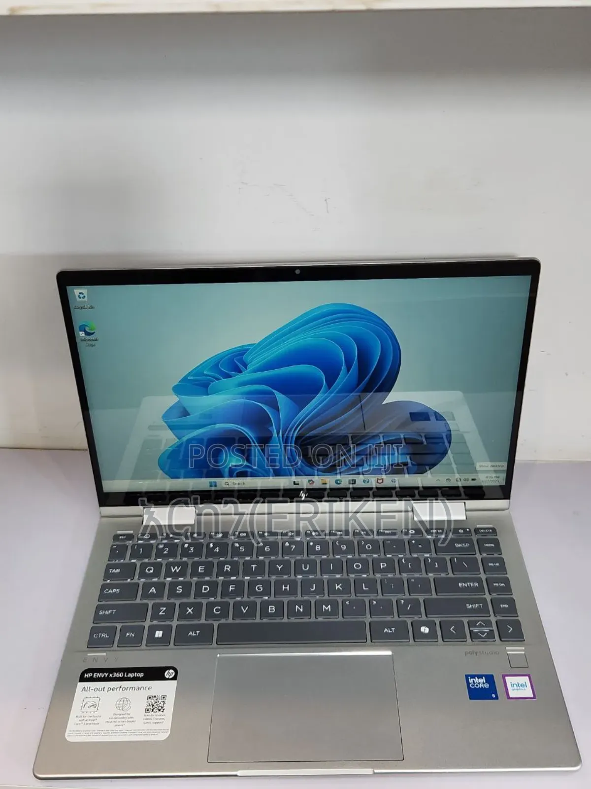 New Laptop HP Envy X360 8GB Intel Core I5 SSD 512GB