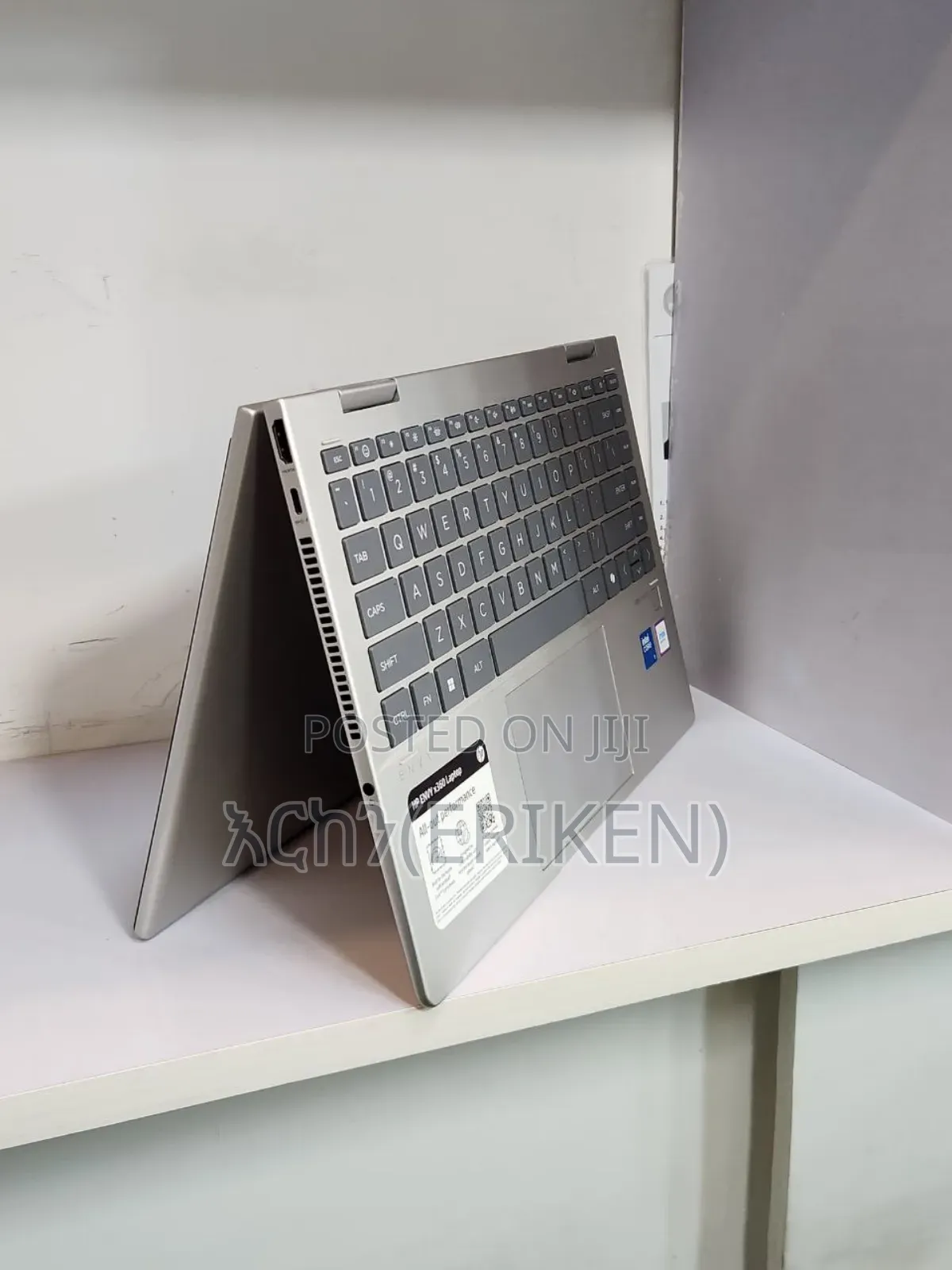 New Laptop HP Envy X360 8GB Intel Core I5 SSD 512GB