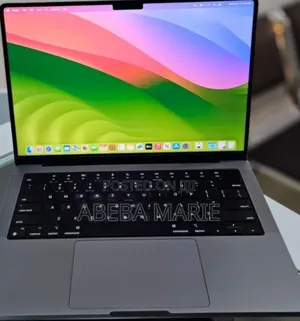 New Laptop Apple MacBook Pro M1 16GB Apple M1 Pro SSD 512GB