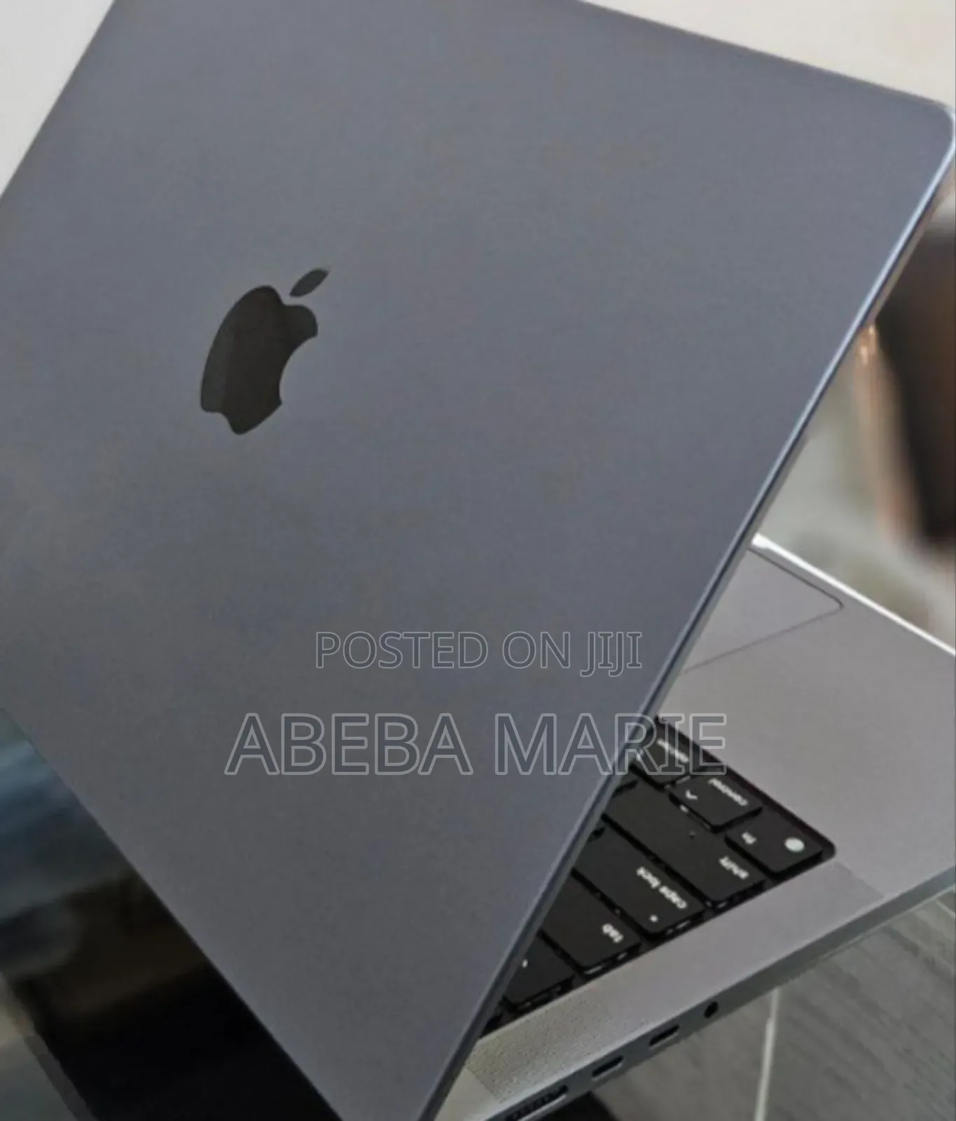 New Laptop Apple MacBook Pro M1 16GB Apple M1 Pro SSD 512GB