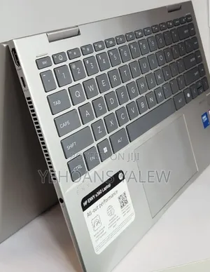New Laptop HP Envy X360 8GB Intel Core Ultra 5 SSD 512GB