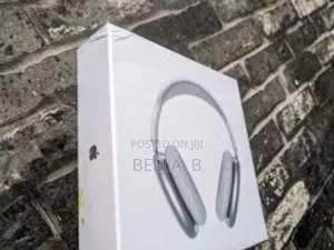 Photo - Original Airpod Max Headset: Spatial Audio With Dynamic Head Tracking.