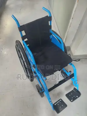 Rehabilitation Wheelchair丸緩 Wheel Chair會有medical Almunium Wheelchair