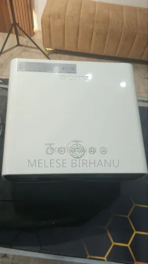 Sony Ex-100 Projector