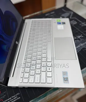 New Laptop HP Pavilion 15 16GB Intel Core I5 SSD 512GB