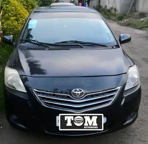 Photo - Toyota Yaris 2007 Black