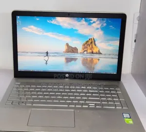 Photo - New Laptop HP Pavilion 15 8GB Intel Core I5 SSD 1T