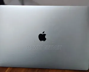 New Laptop Apple MacBook Pro 2019 16GB Intel Core i9 SSD 1T