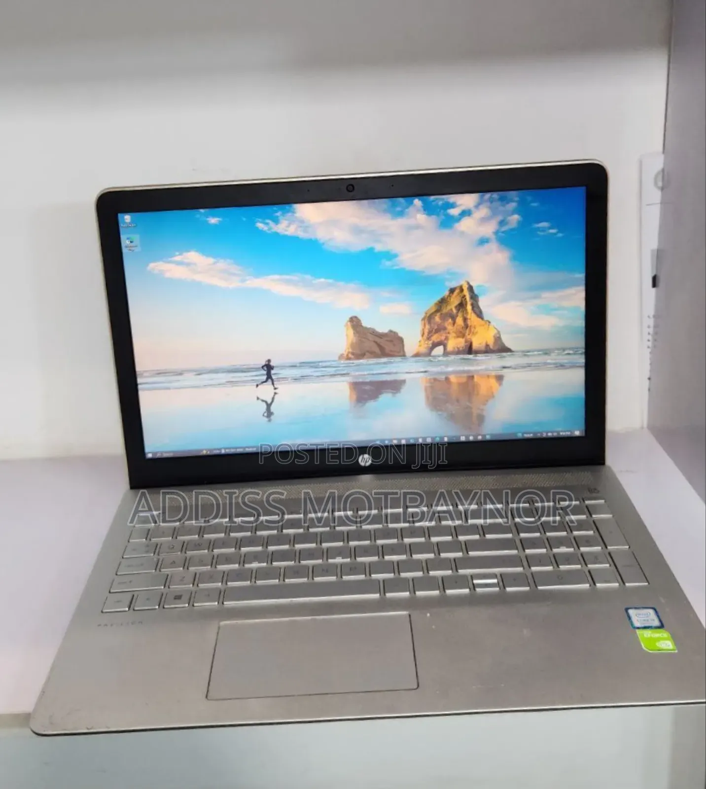 New Laptop HP Pavilion 15 16GB Intel Core I5 SSHD (Hybrid) 512GB