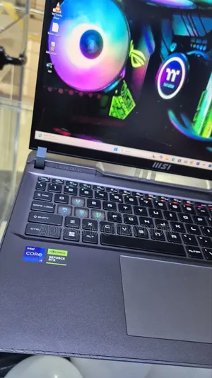 New Laptop MSI Pulse GL66 16GB Intel Core I9 SSD 1T