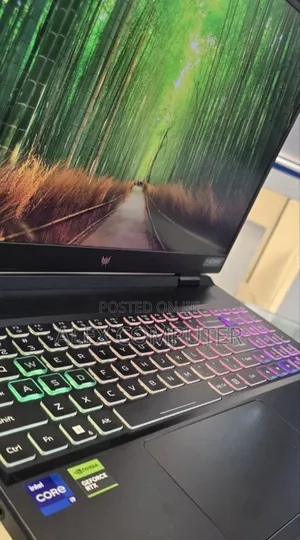 New Laptop Acer Predator Helios 300 16GB Intel Core I9 SSD 1T