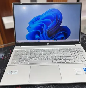 Photo - New Laptop HP Pavilion 15 16GB Intel Core I5 SSD 512GB