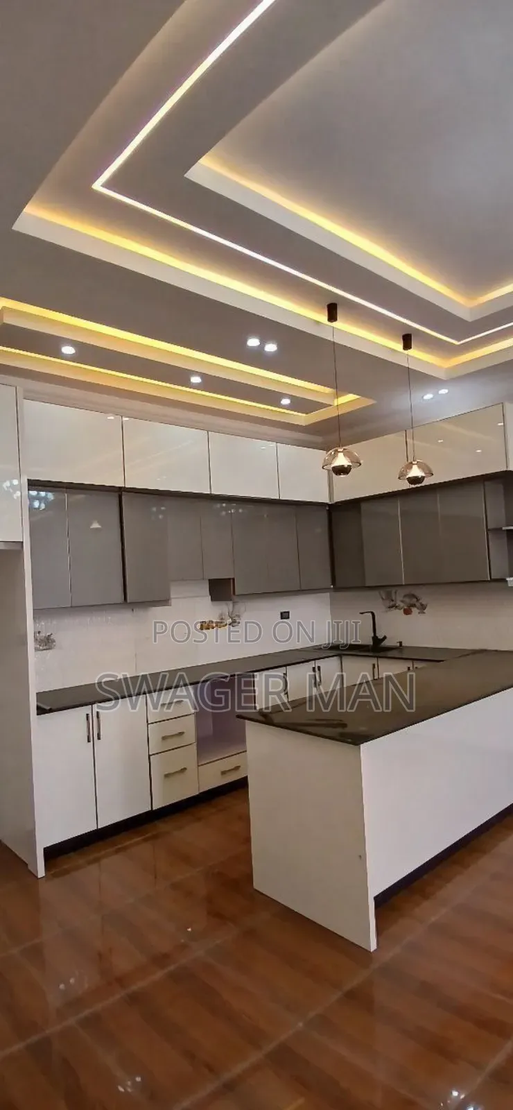 Furnished 5bdrm Villa in Ayat, Yeka for sale